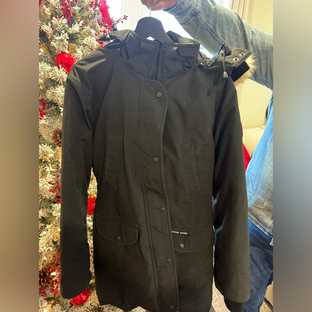 Canada Goose Parka Size L